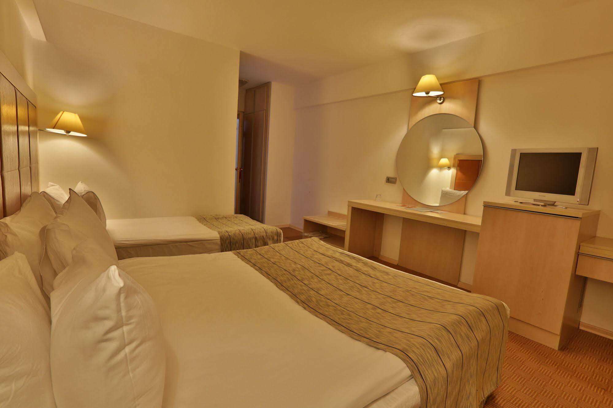 Kaya Greenpark Hotel Karapazar Luaran gambar